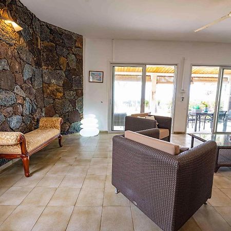 Villa Coco Des Sables Acces Direct Au Lagon ลาซาลีน เลอแบ็ง ภายนอก รูปภาพ